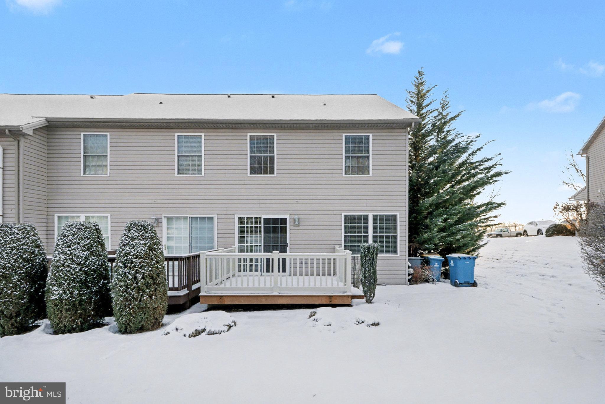 BRYNFIELD - Residential