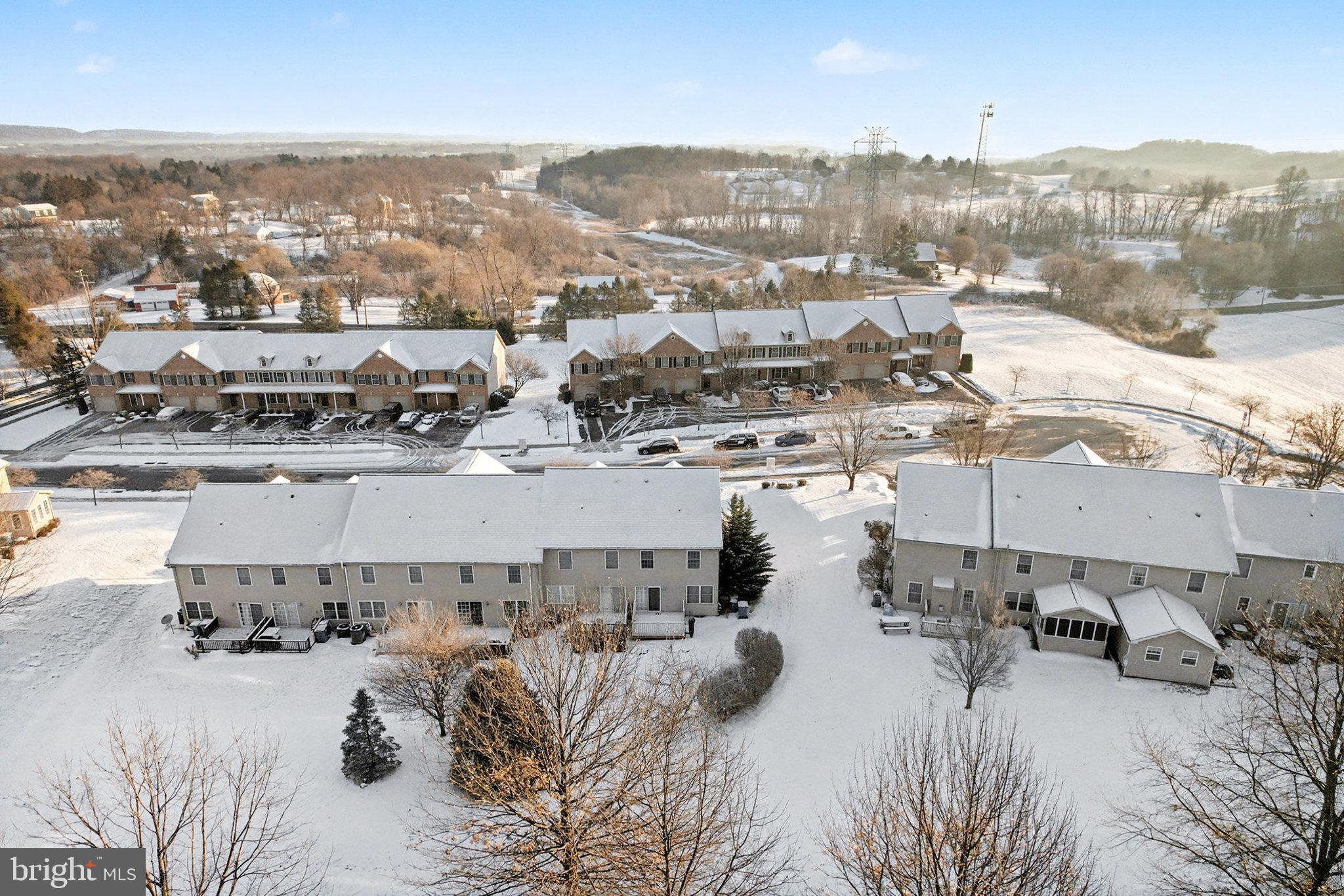 BRYNFIELD - Residential