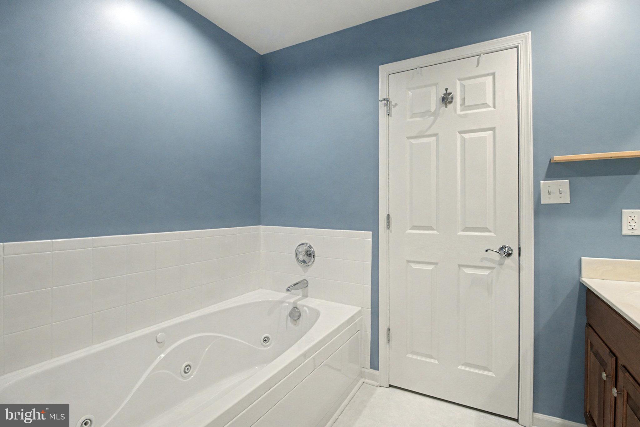 BRYNFIELD - Residential