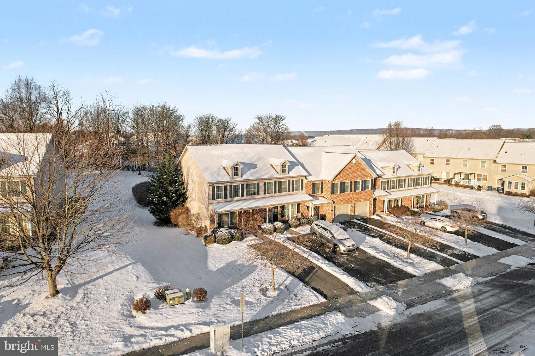 BRYNFIELD - Residential