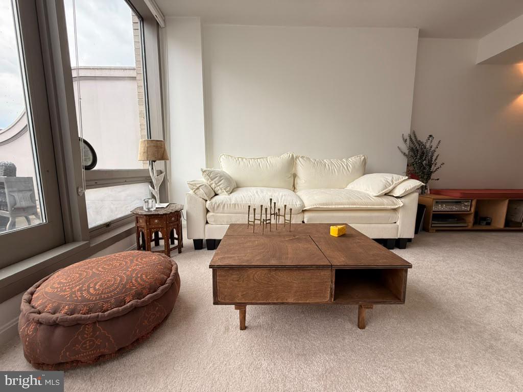 701 PENNSYLVANIA NW 1020