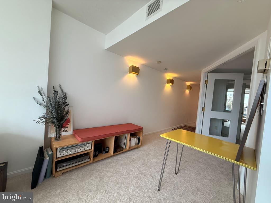 701 PENNSYLVANIA NW 1020