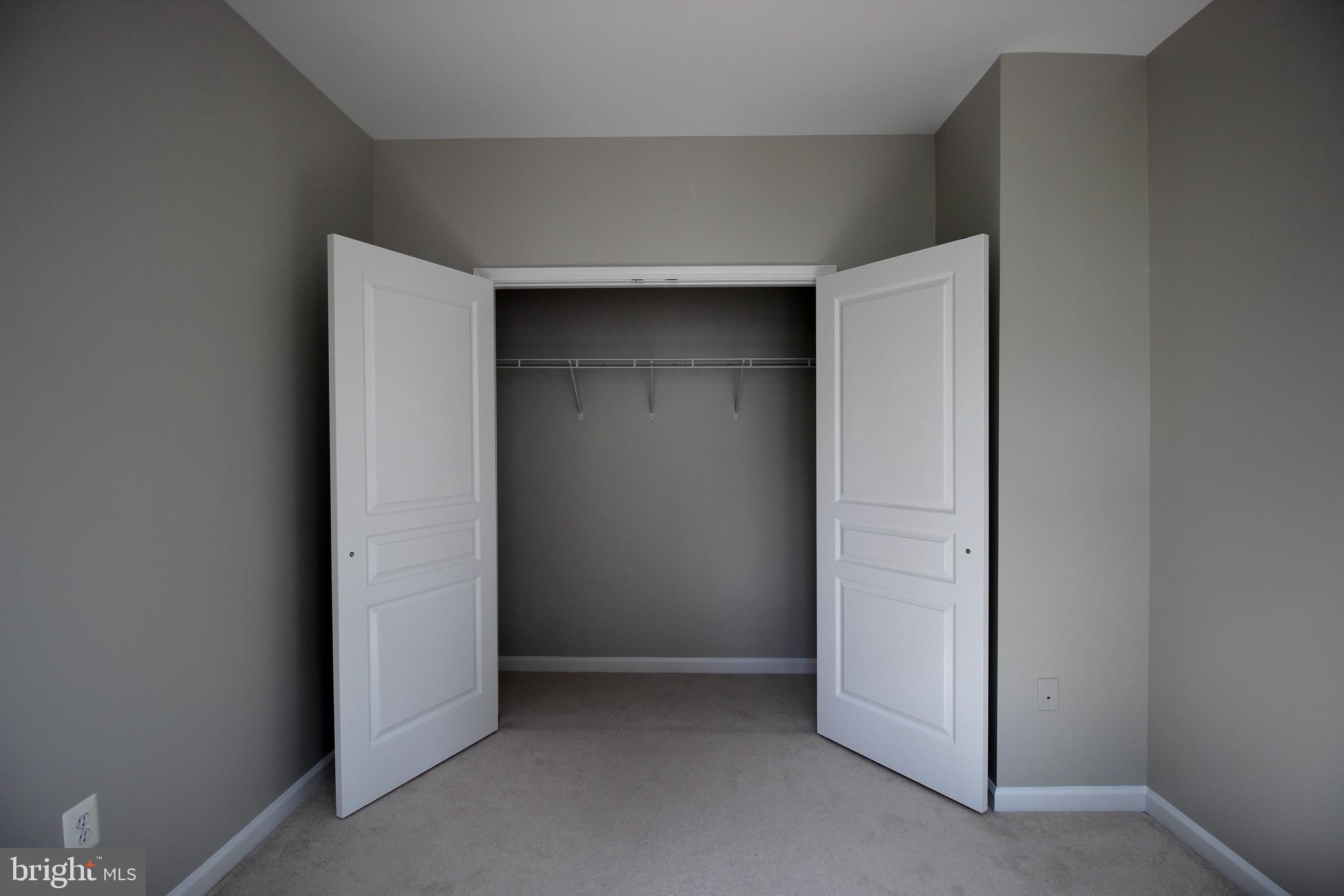 SAVOY AT RESTON TOWN CENTER - Residential Lease