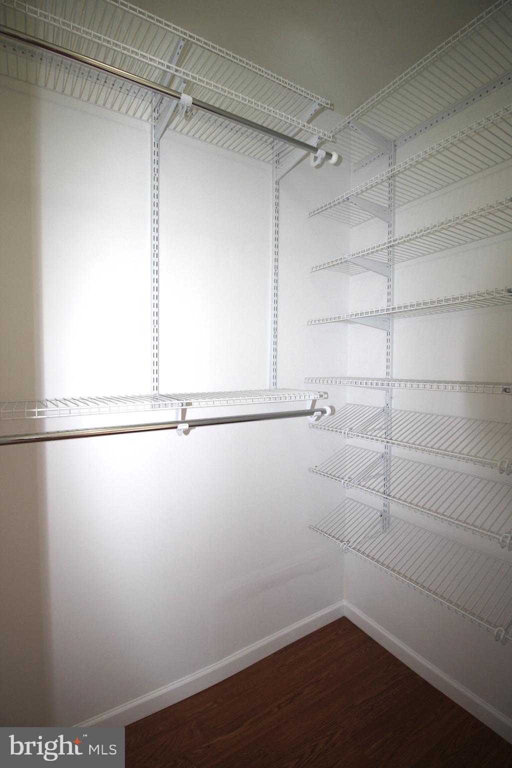 SAVOY AT RESTON TOWN CENTER - Residential Lease