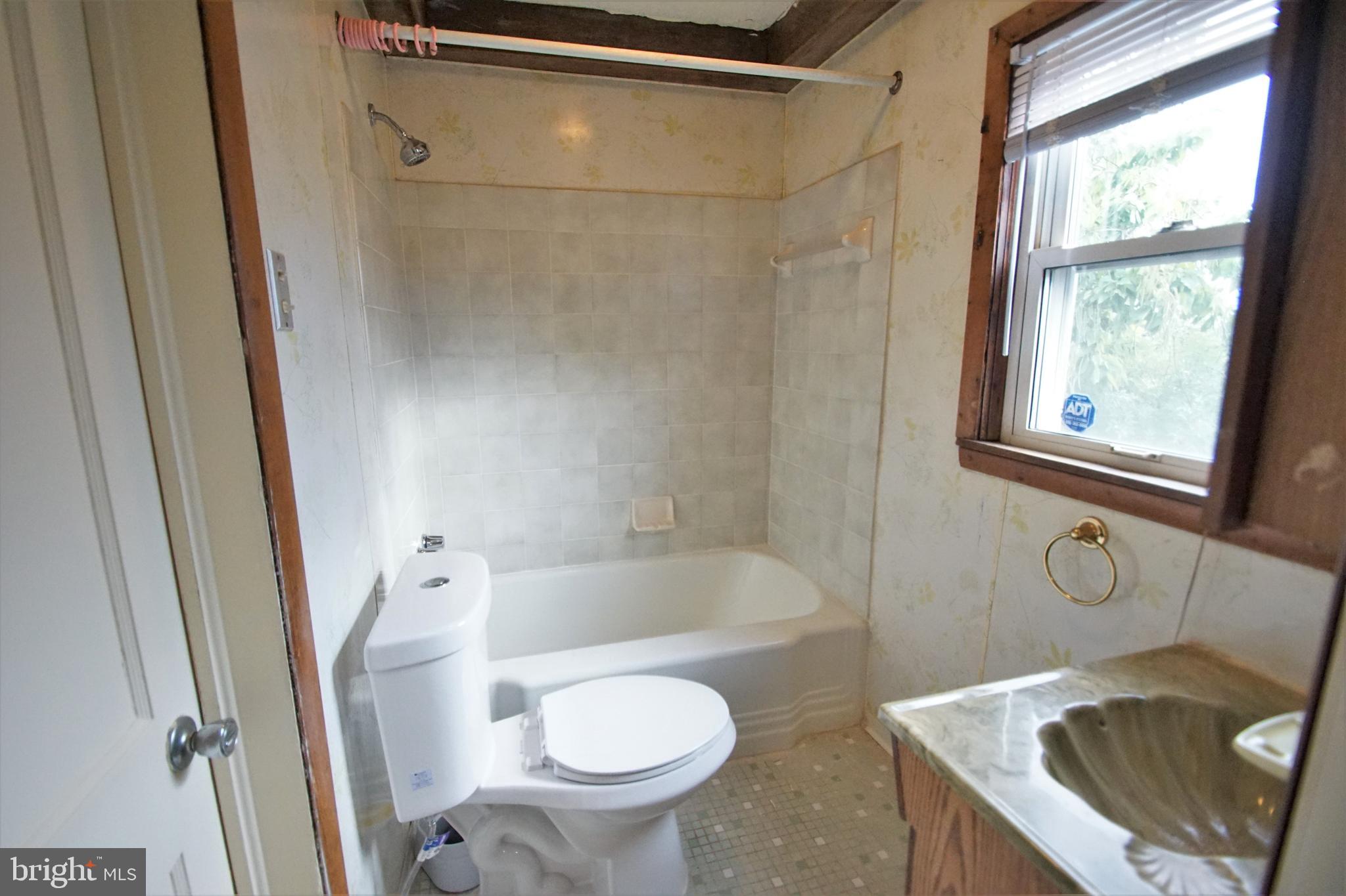 PARKVILLE - Residential Lease