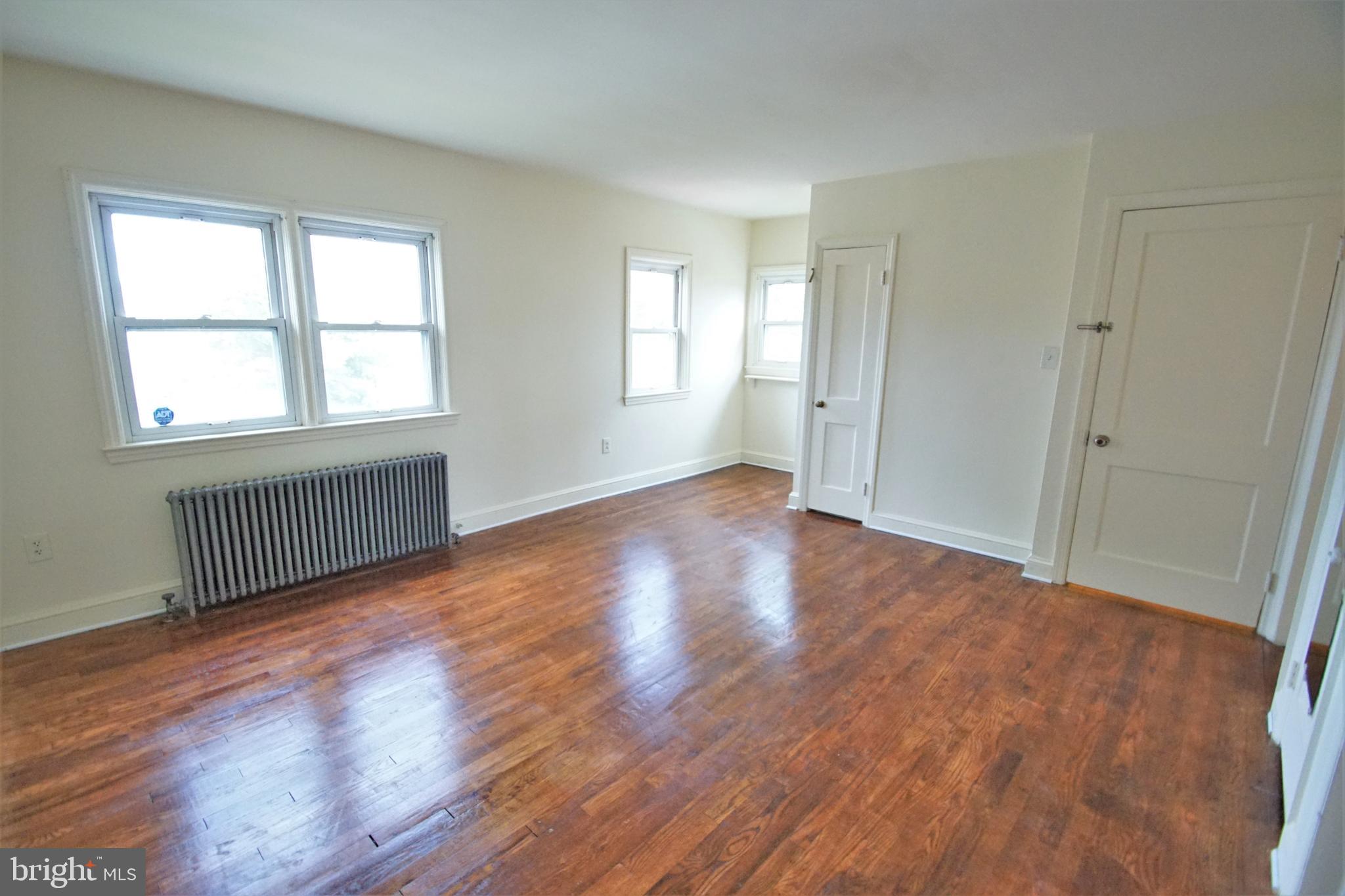 PARKVILLE - Residential Lease