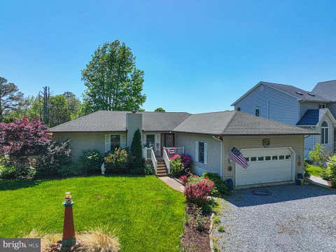 Homes For Sale - 37666 Oyster Bay Lane<br/> SELBYVILLE, DE 19975