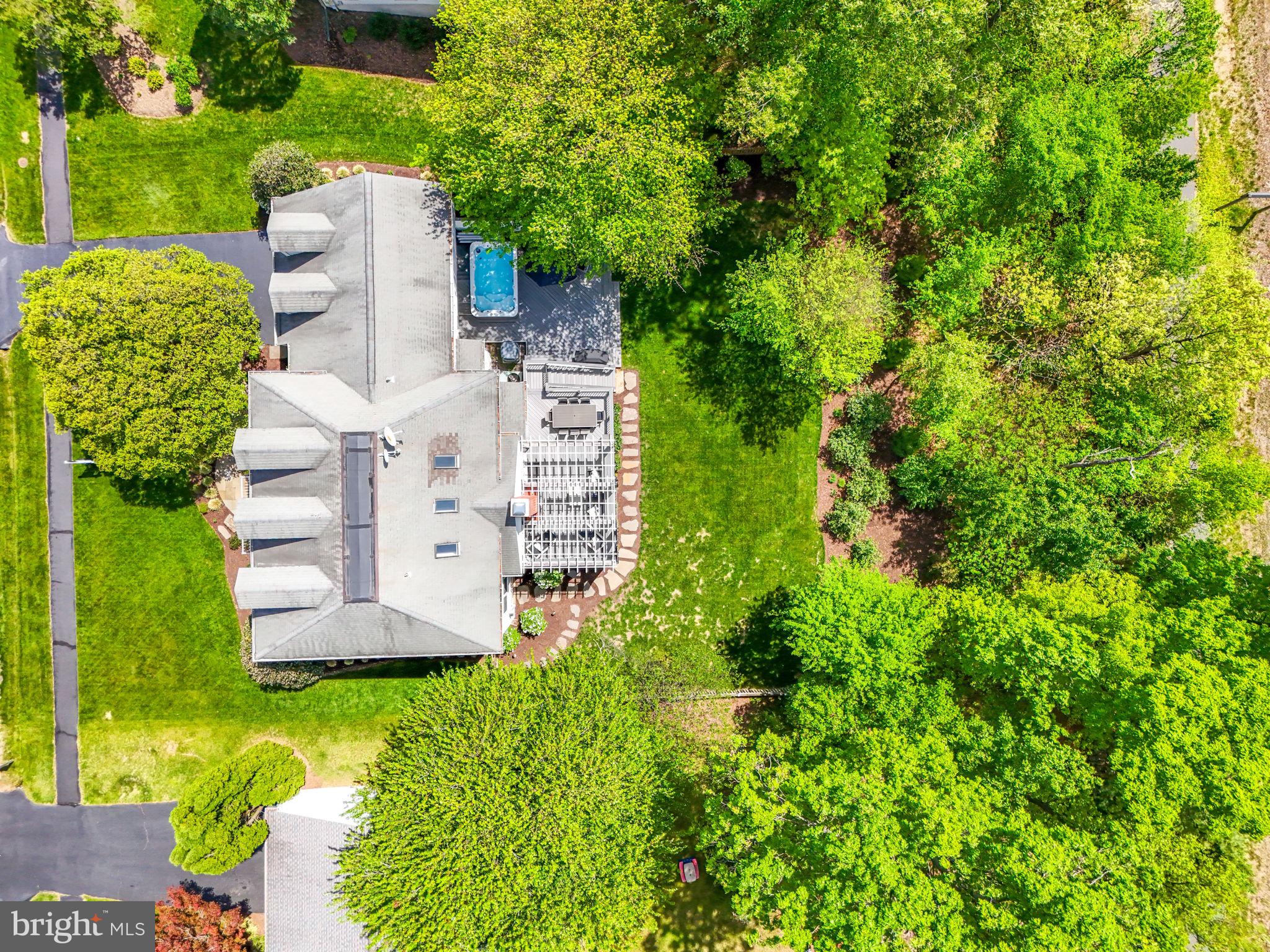 SHAKER WOODS - Residential