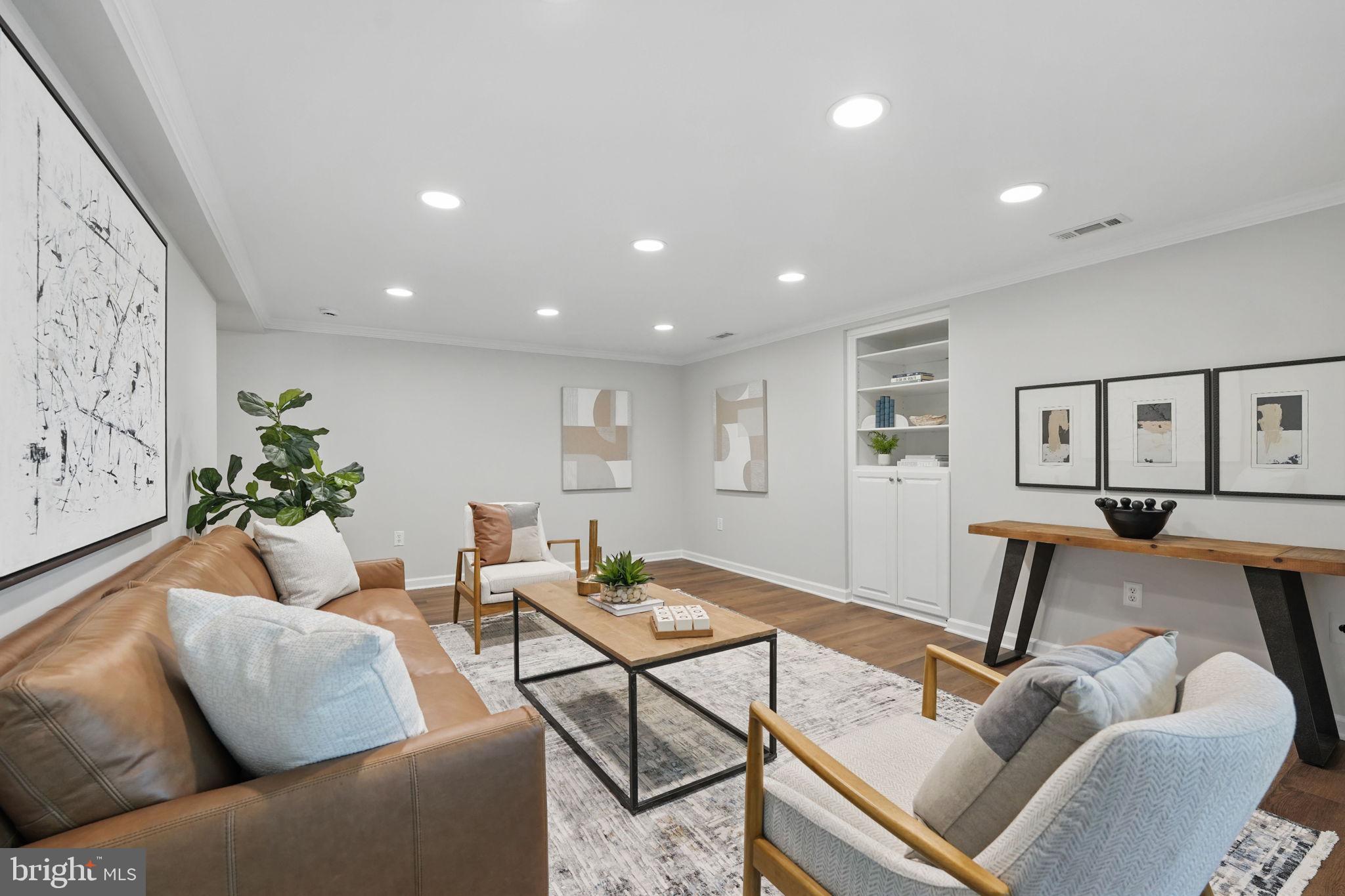 SHAKER WOODS - Residential