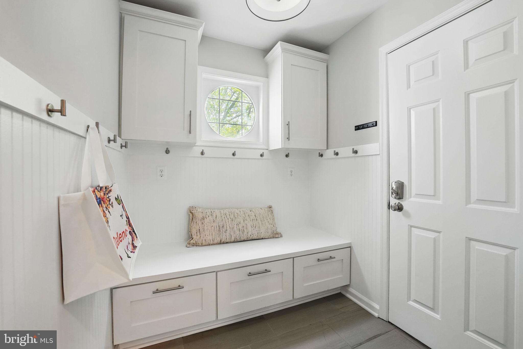 SHAKER WOODS - Residential