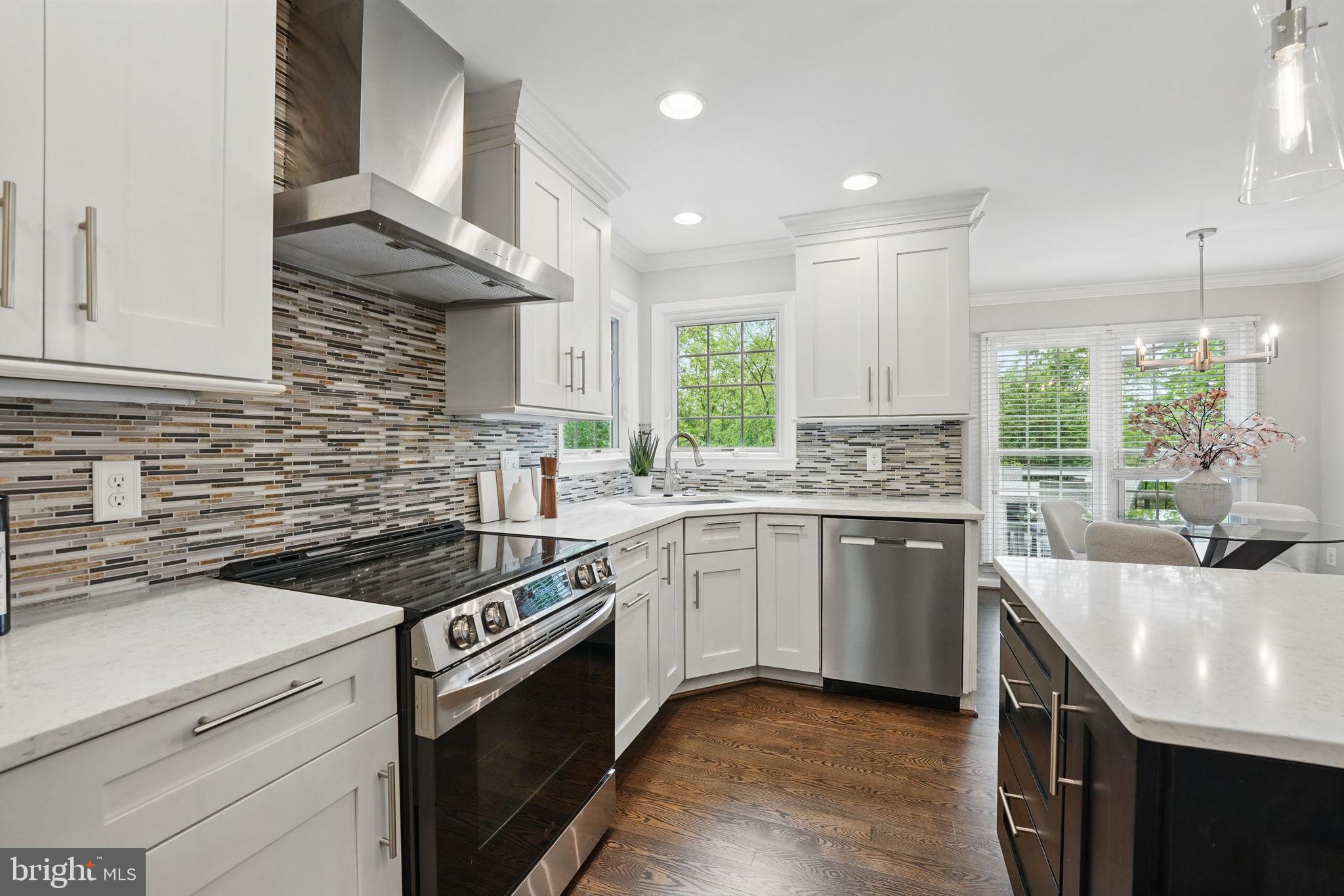 SHAKER WOODS - Residential