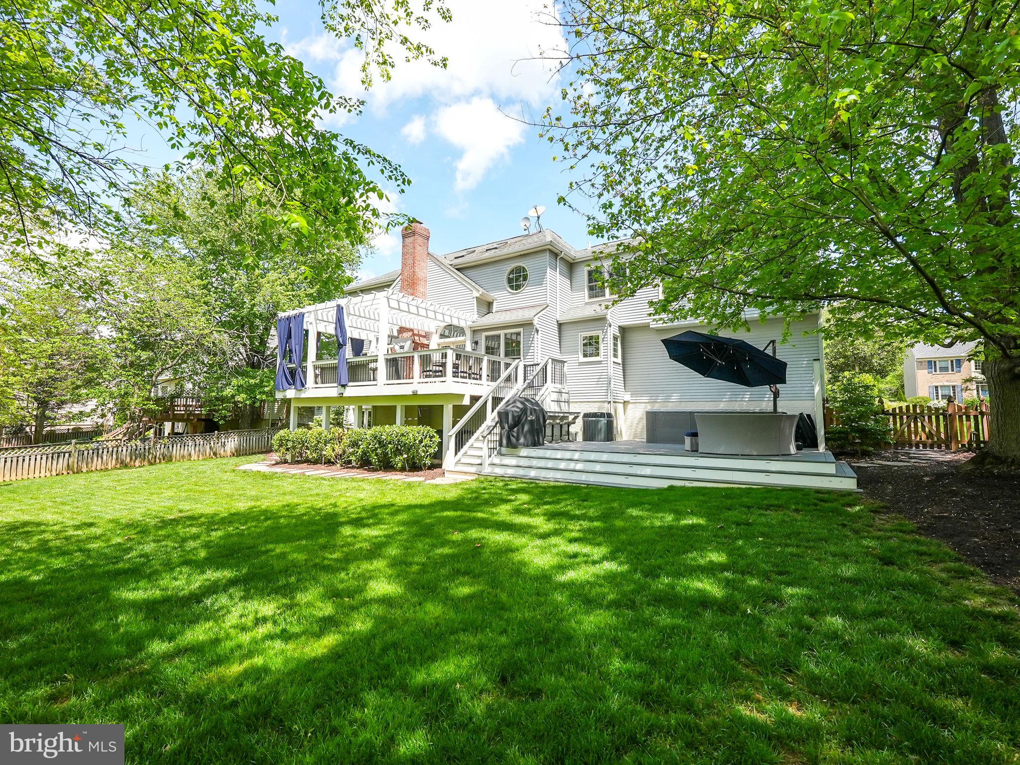 SHAKER WOODS - Residential