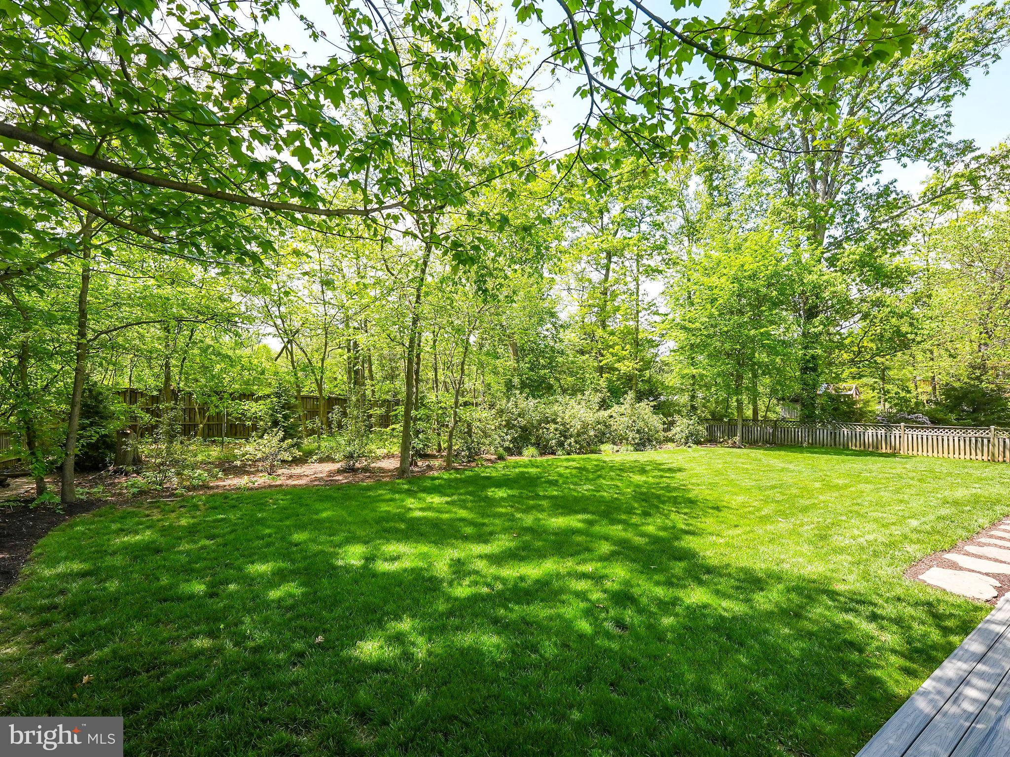 SHAKER WOODS - Residential