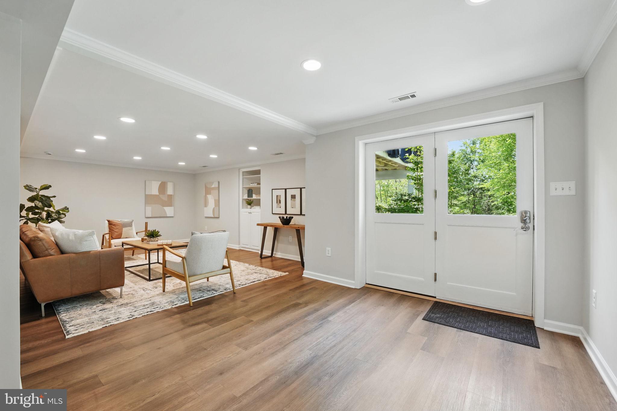 SHAKER WOODS - Residential