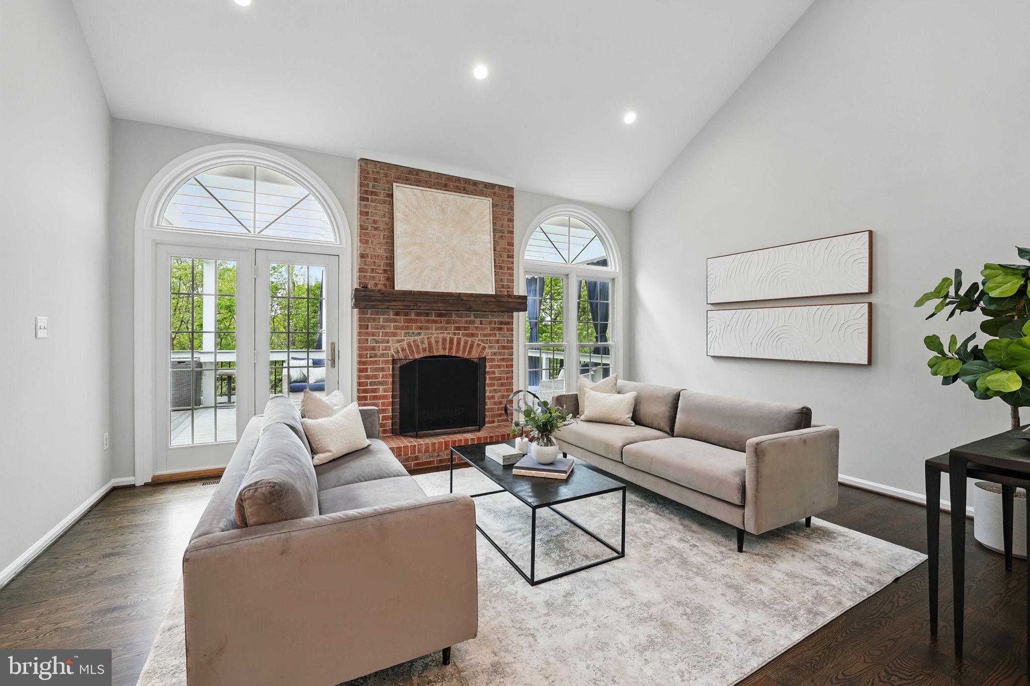 SHAKER WOODS - Residential