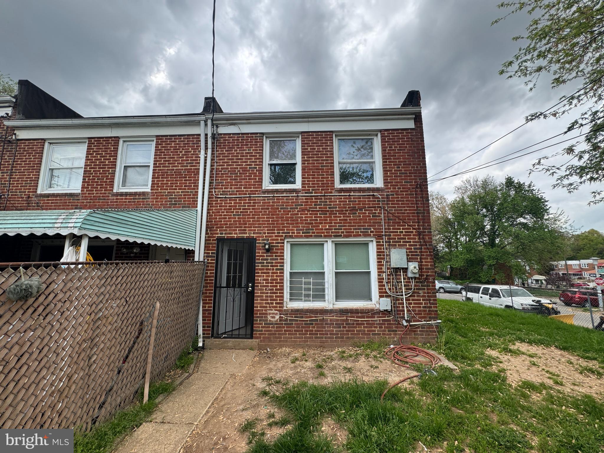 LAKELAND - Residential Lease