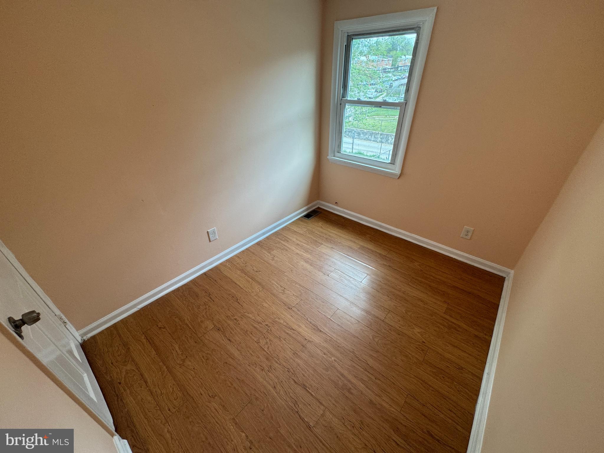LAKELAND - Residential Lease