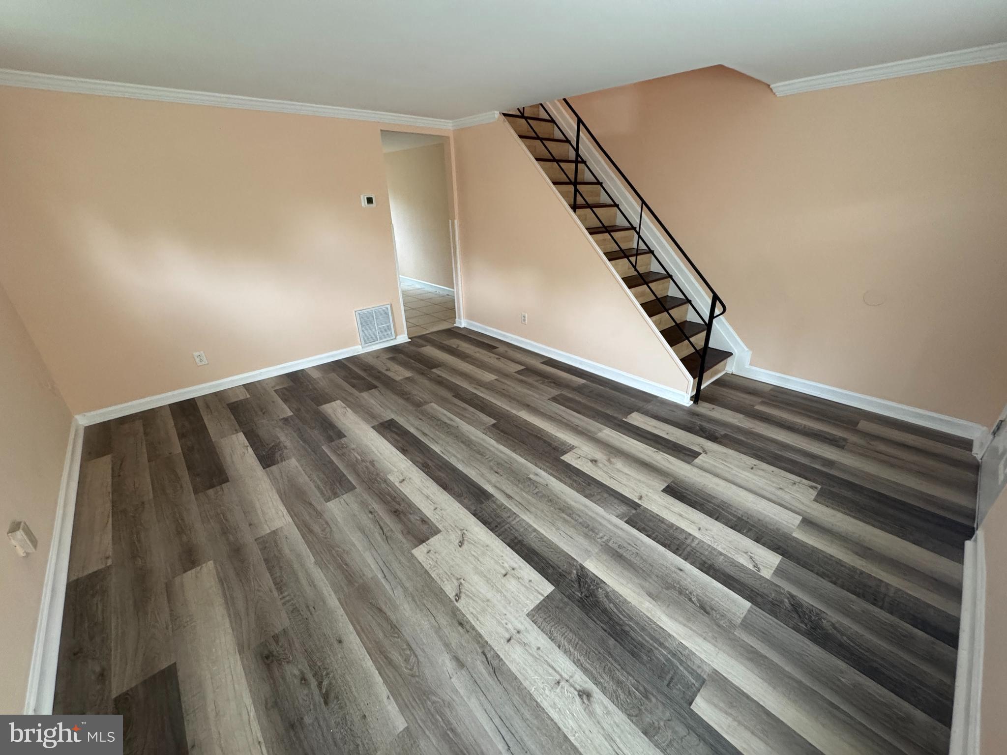 LAKELAND - Residential Lease
