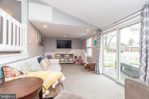 Tiny photo for 2055 Oakdale Avenue, GLENSIDE, PA 19038 (MLS # PAMC2162572)