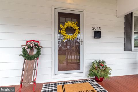 Tiny photo for 2055 Oakdale Avenue, GLENSIDE, PA 19038 (MLS # PAMC2162572)