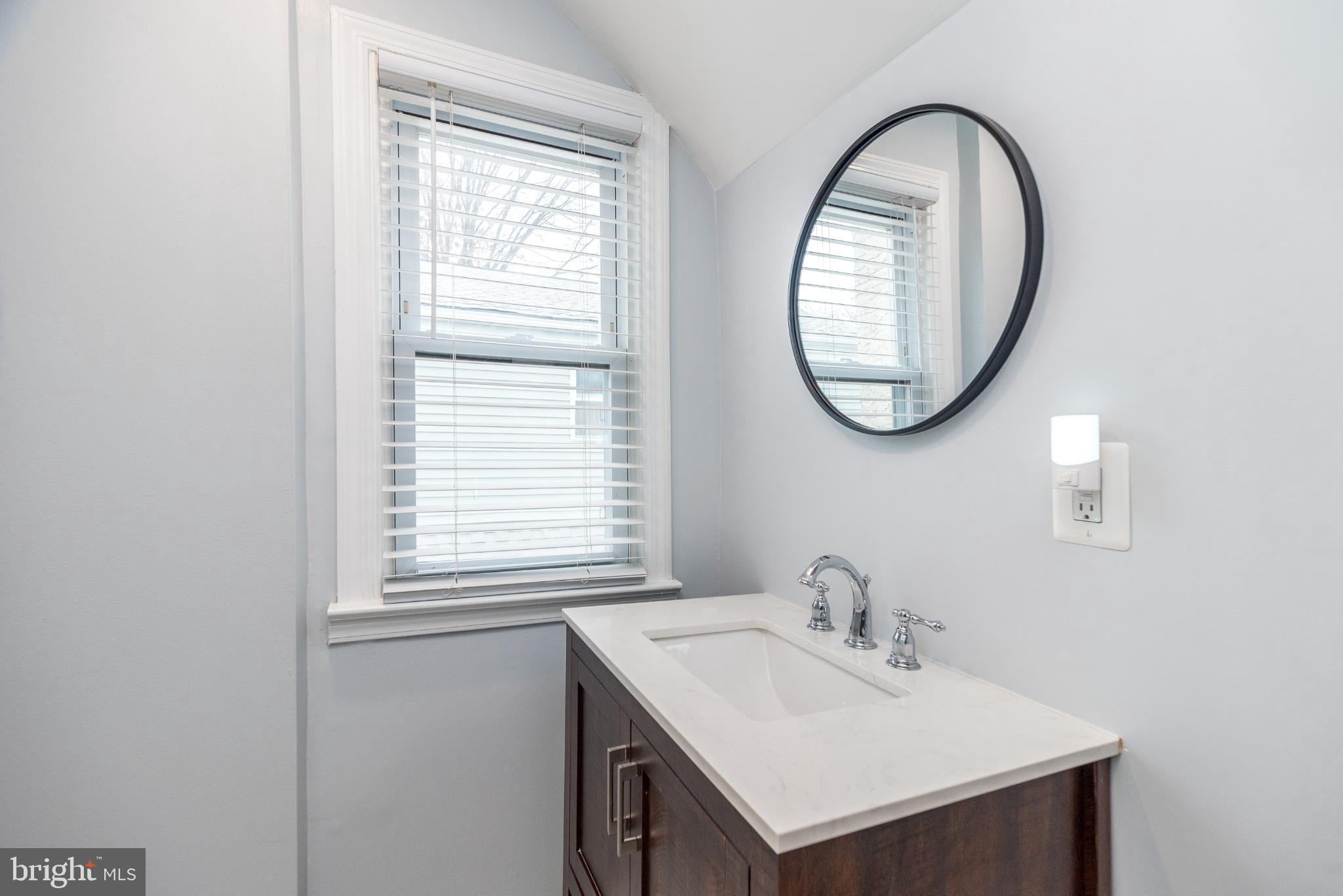 GLENSIDE - Residential