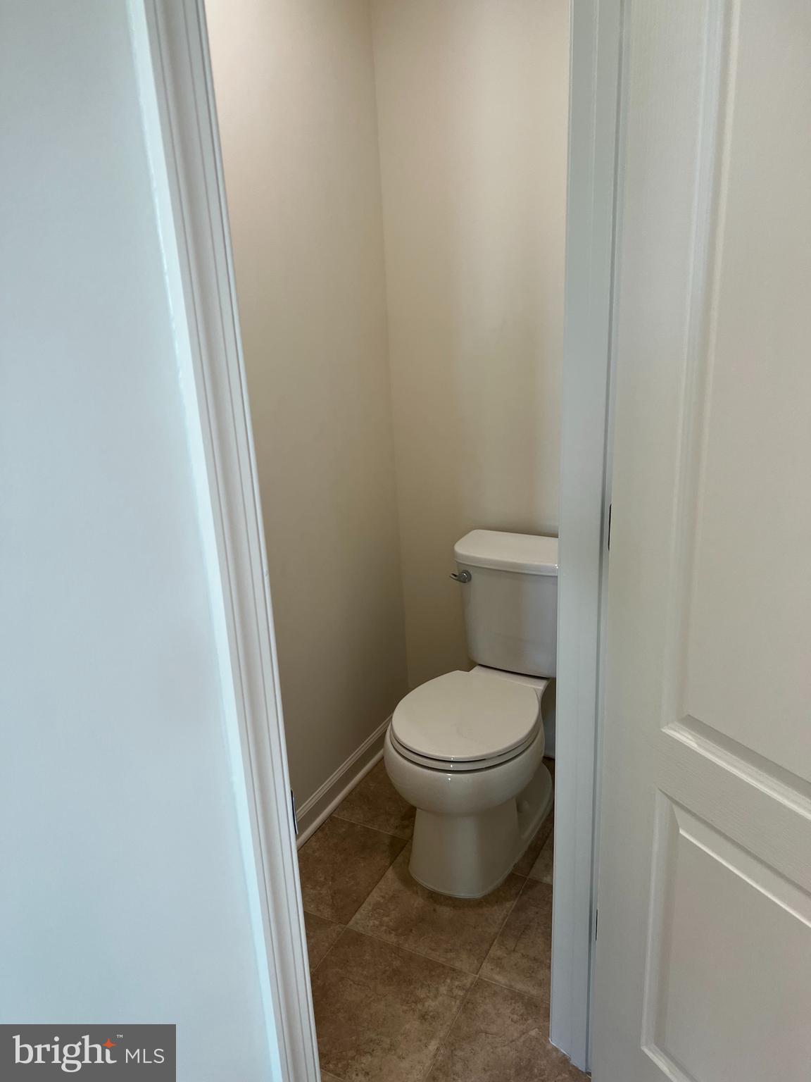 OVERLOOK AT RIVERSIDE - Residential Lease