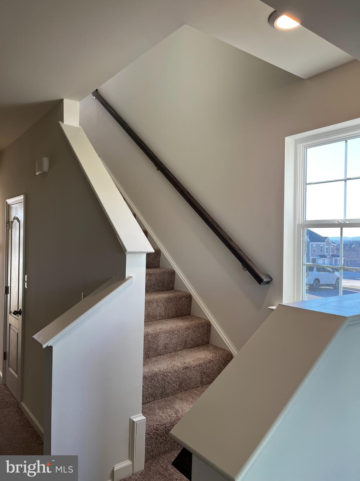 OVERLOOK AT RIVERSIDE - Residential Lease