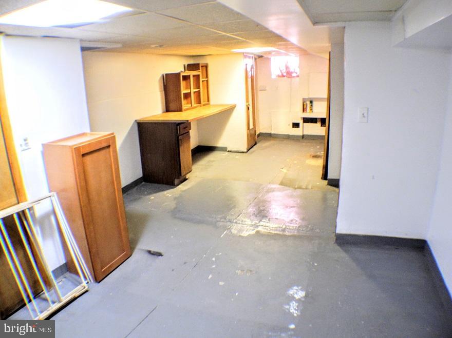 POINT BREEZE - Residential Lease