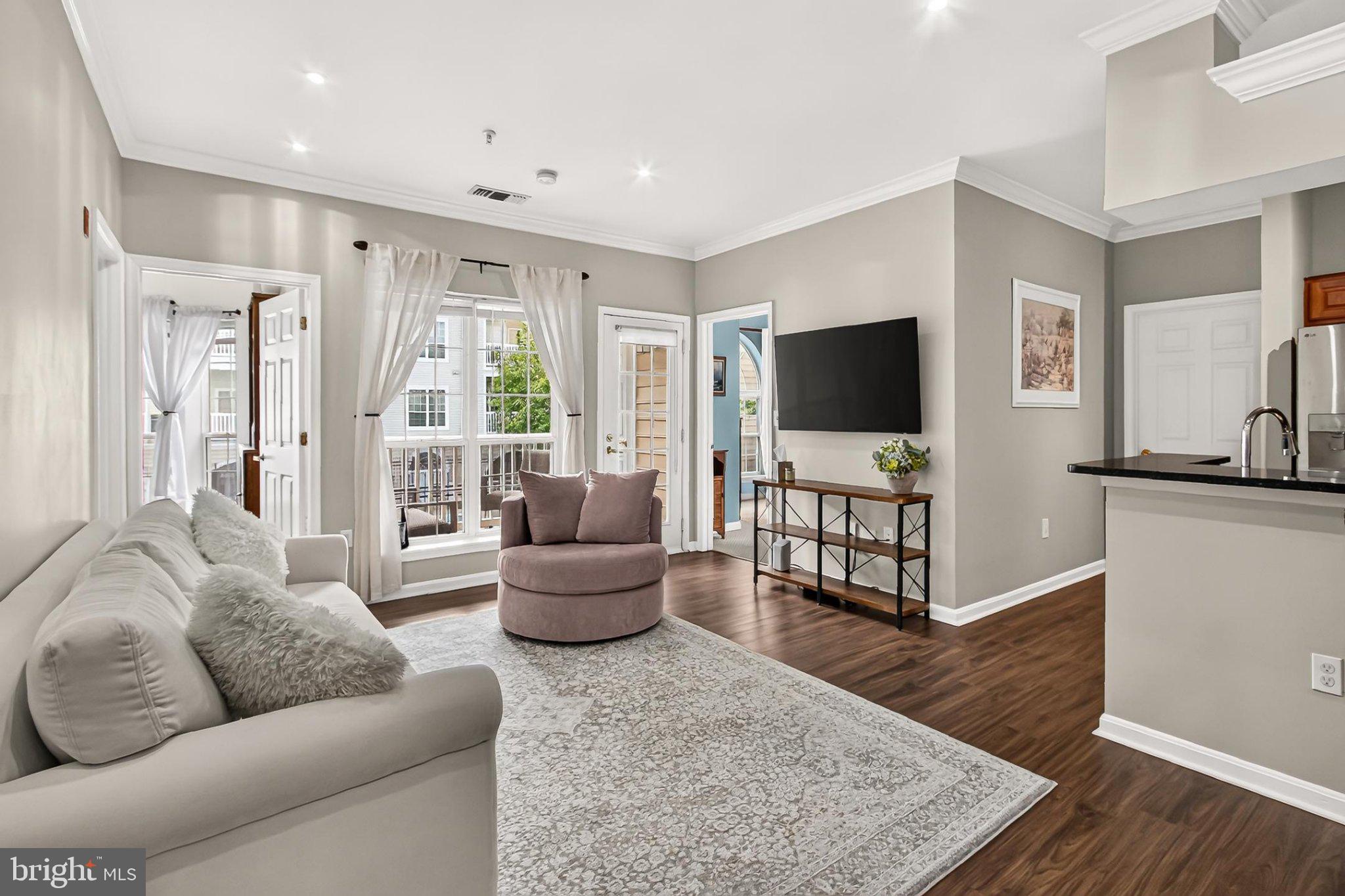 4560 STRUTFIELD LANE 1107