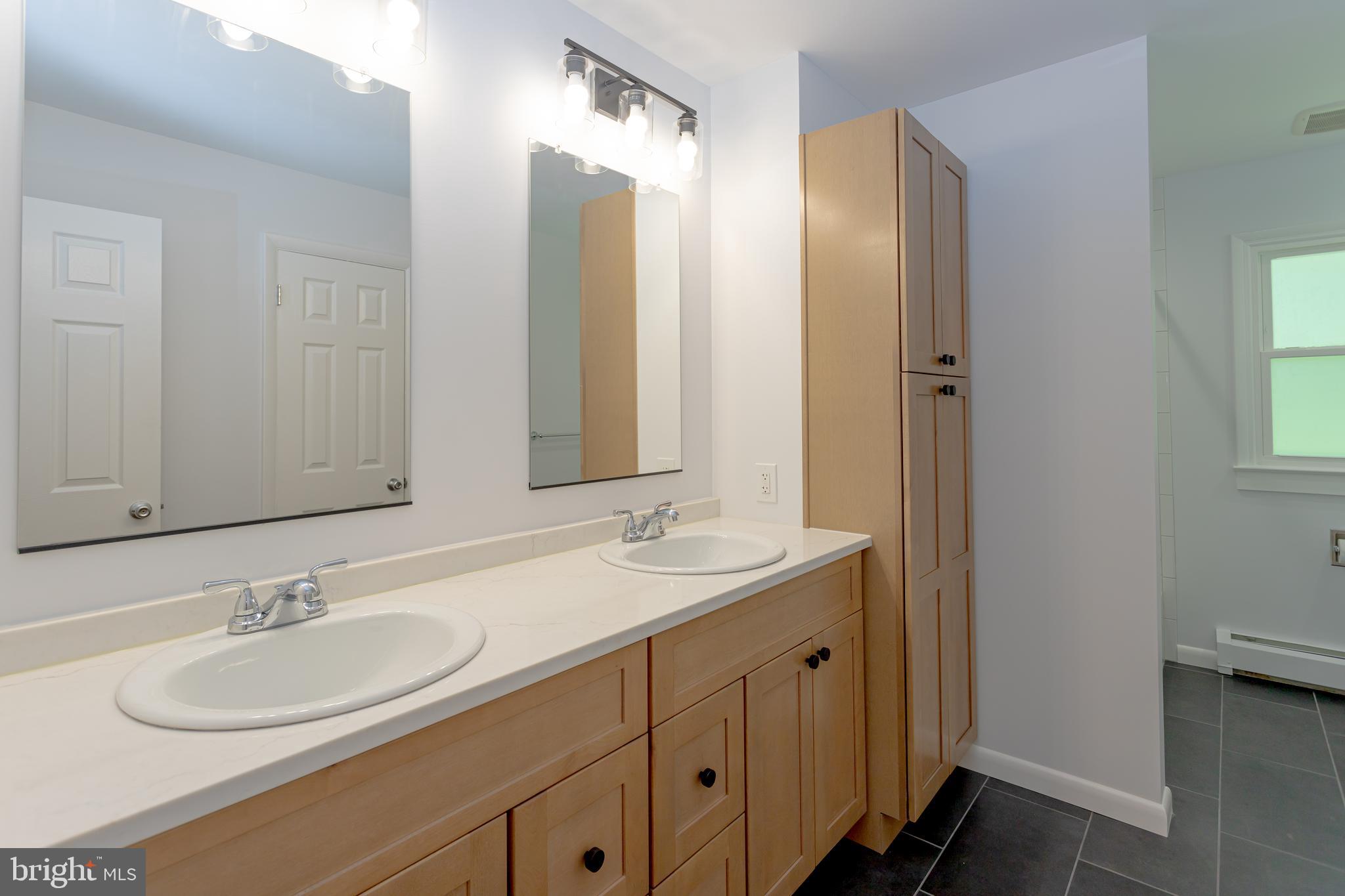 JACKSONVILLE - Residential Lease