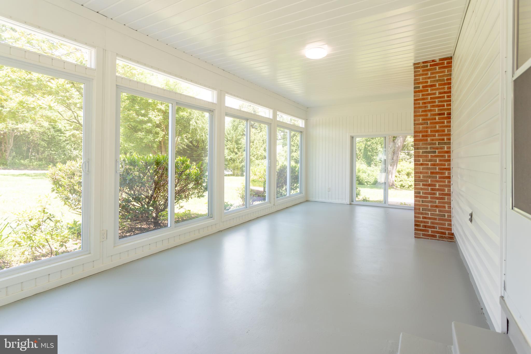 JACKSONVILLE - Residential Lease