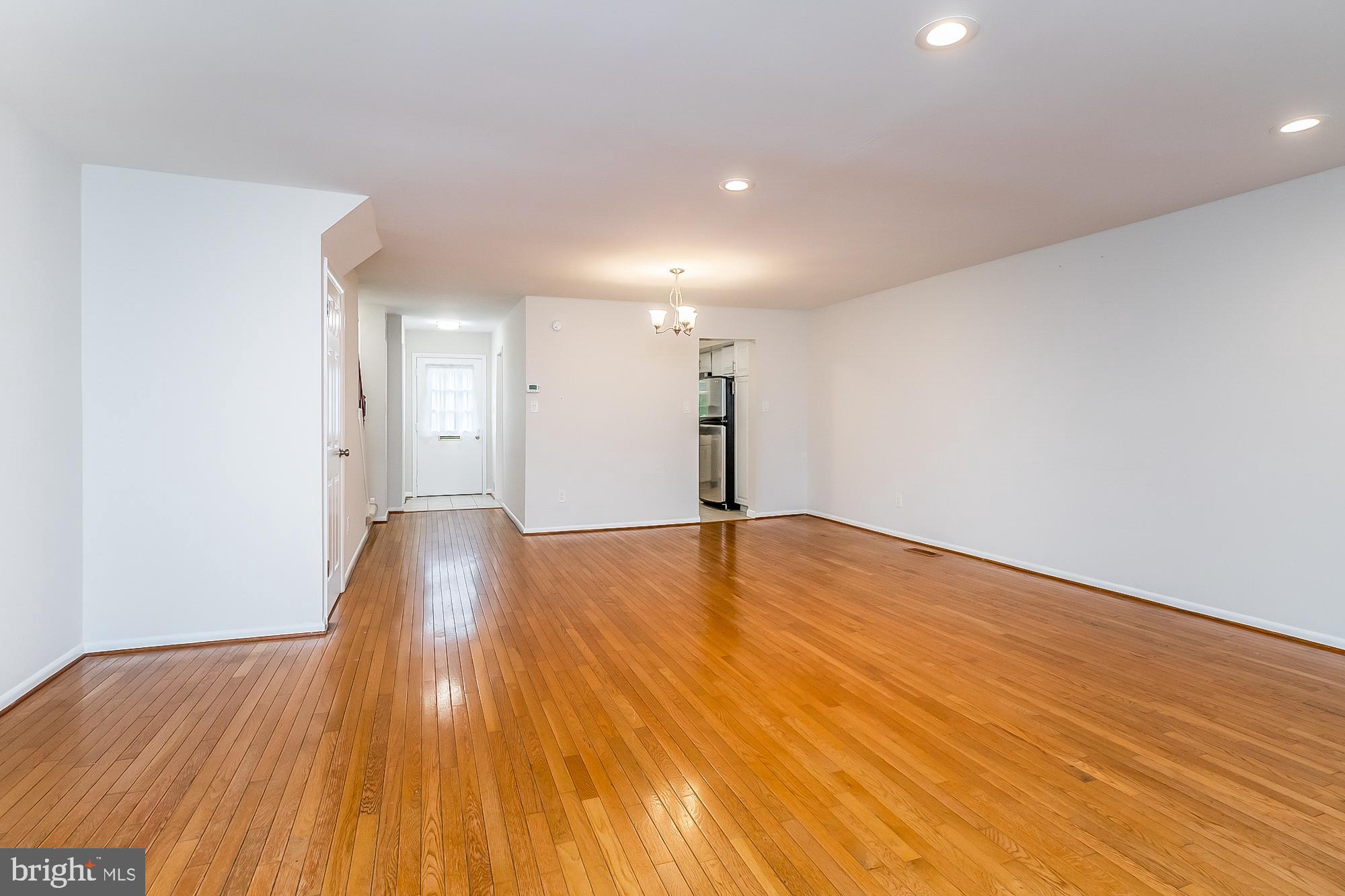 DULANEY TOWERS - Residential