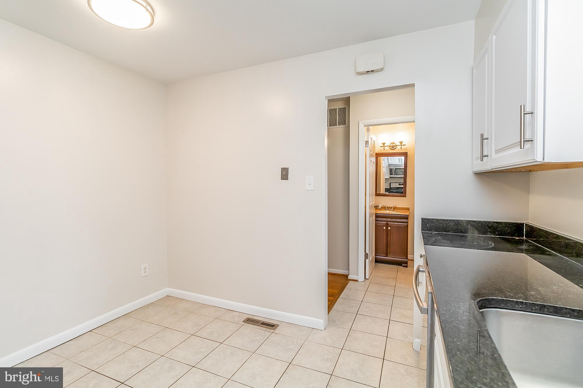 DULANEY TOWERS - Residential