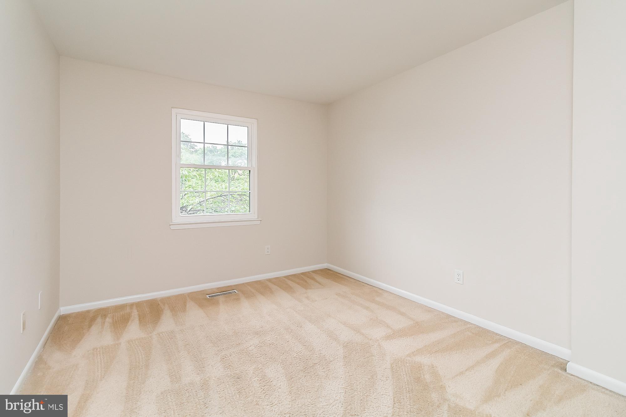 DULANEY TOWERS - Residential