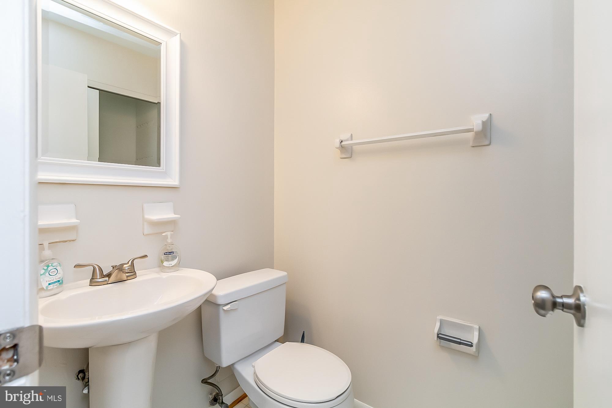 DULANEY TOWERS - Residential