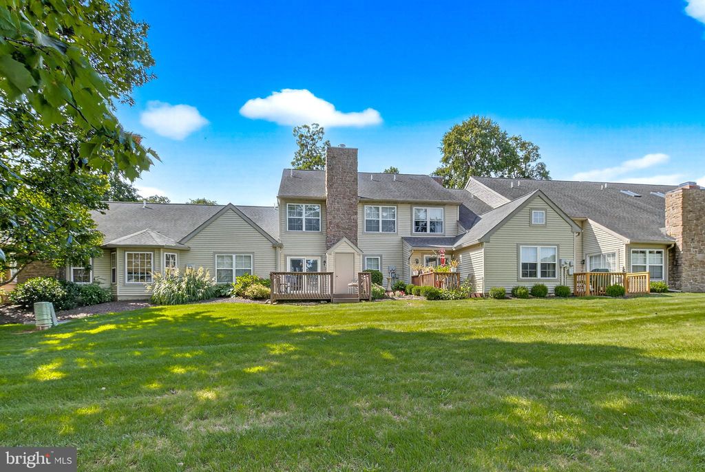 Photo of 101 Hawk Valley Lane, DENVER, PA 17517 (MLS # PALA2075602)