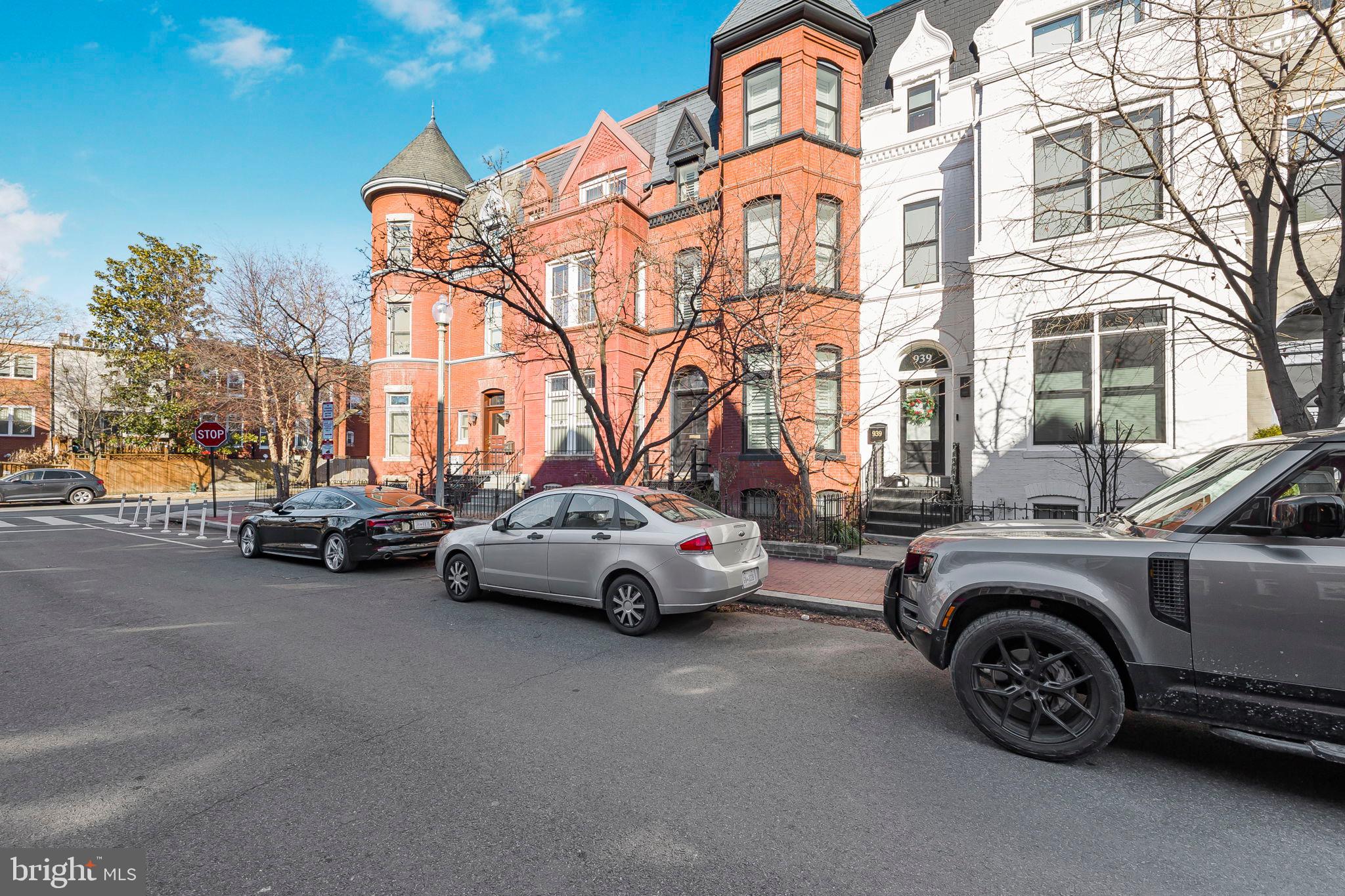 941 WESTMINSTER STREET NW