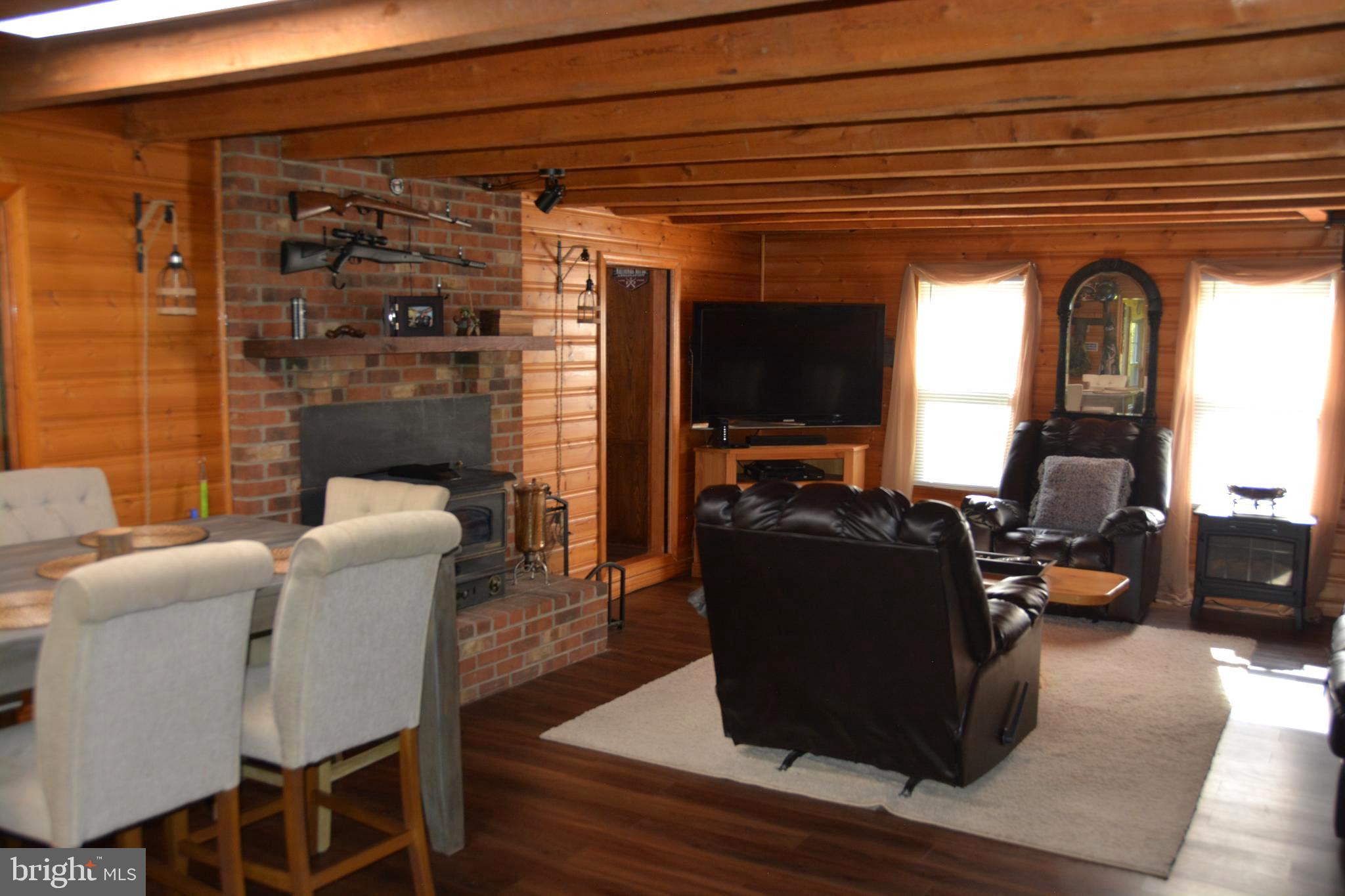 RITTERS HIDDEN VALLEY - Residential