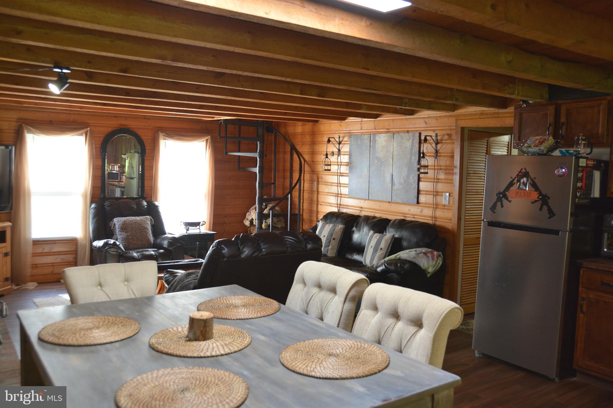 RITTERS HIDDEN VALLEY - Residential