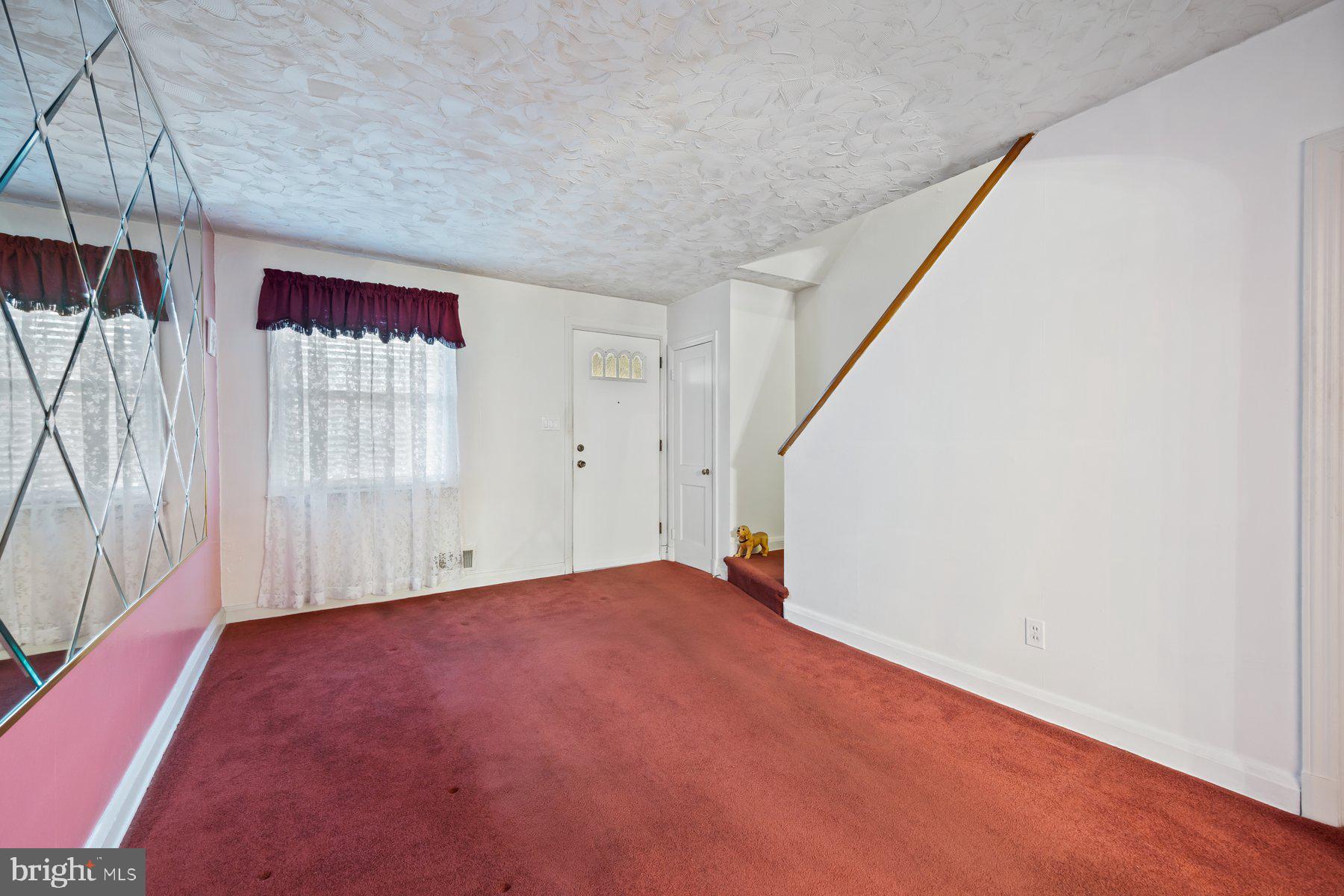 3318 AVONDALE AVENUE