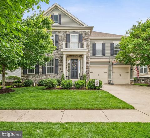 517 APRICOT STREET STAFFORD VA 22554