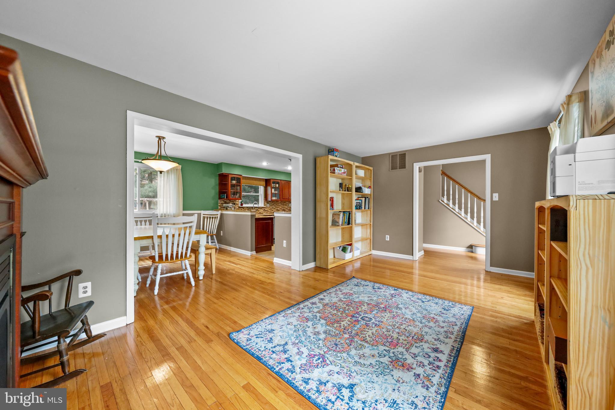 511 PERRY DR.