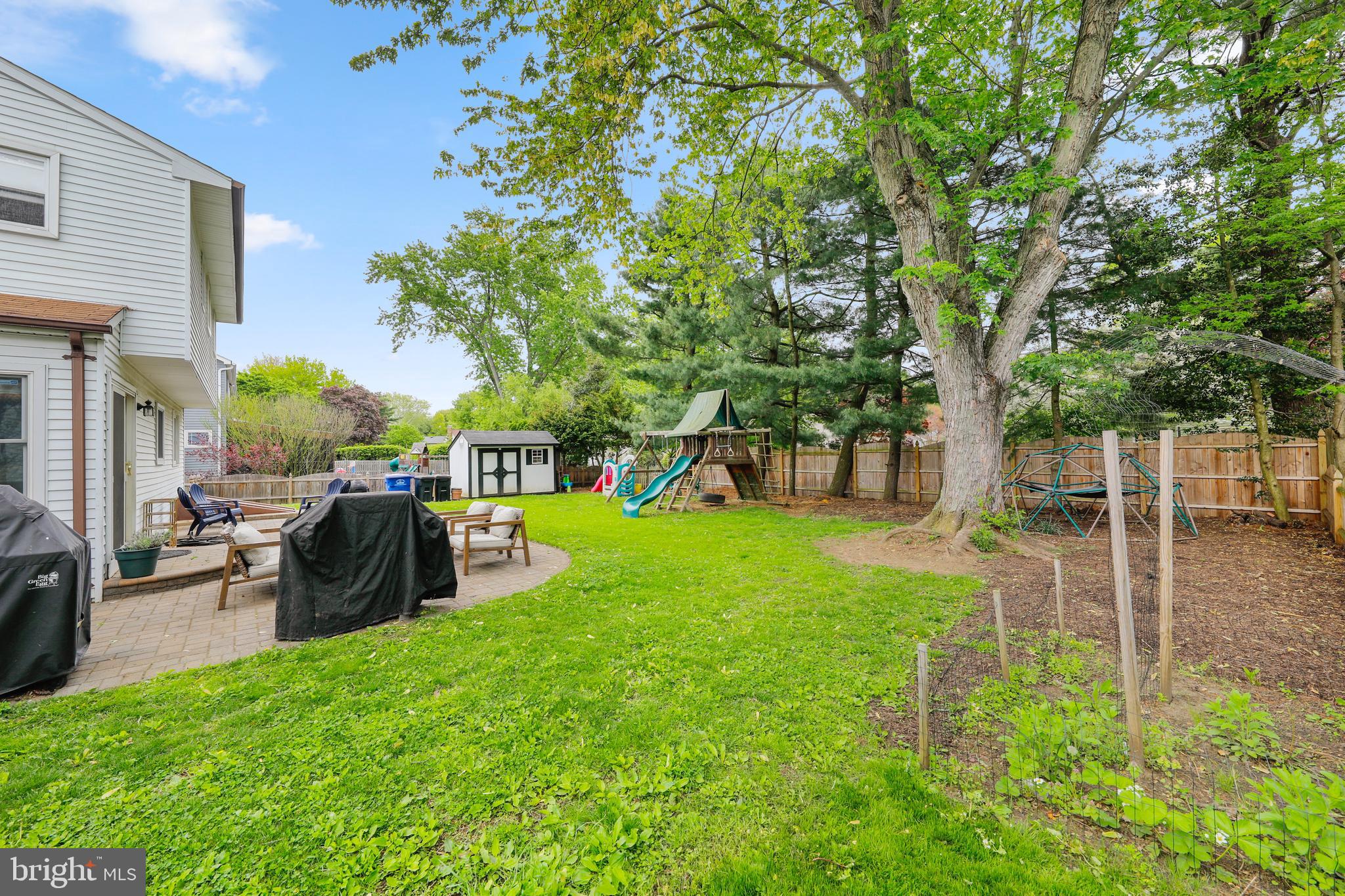 511 PERRY DR.