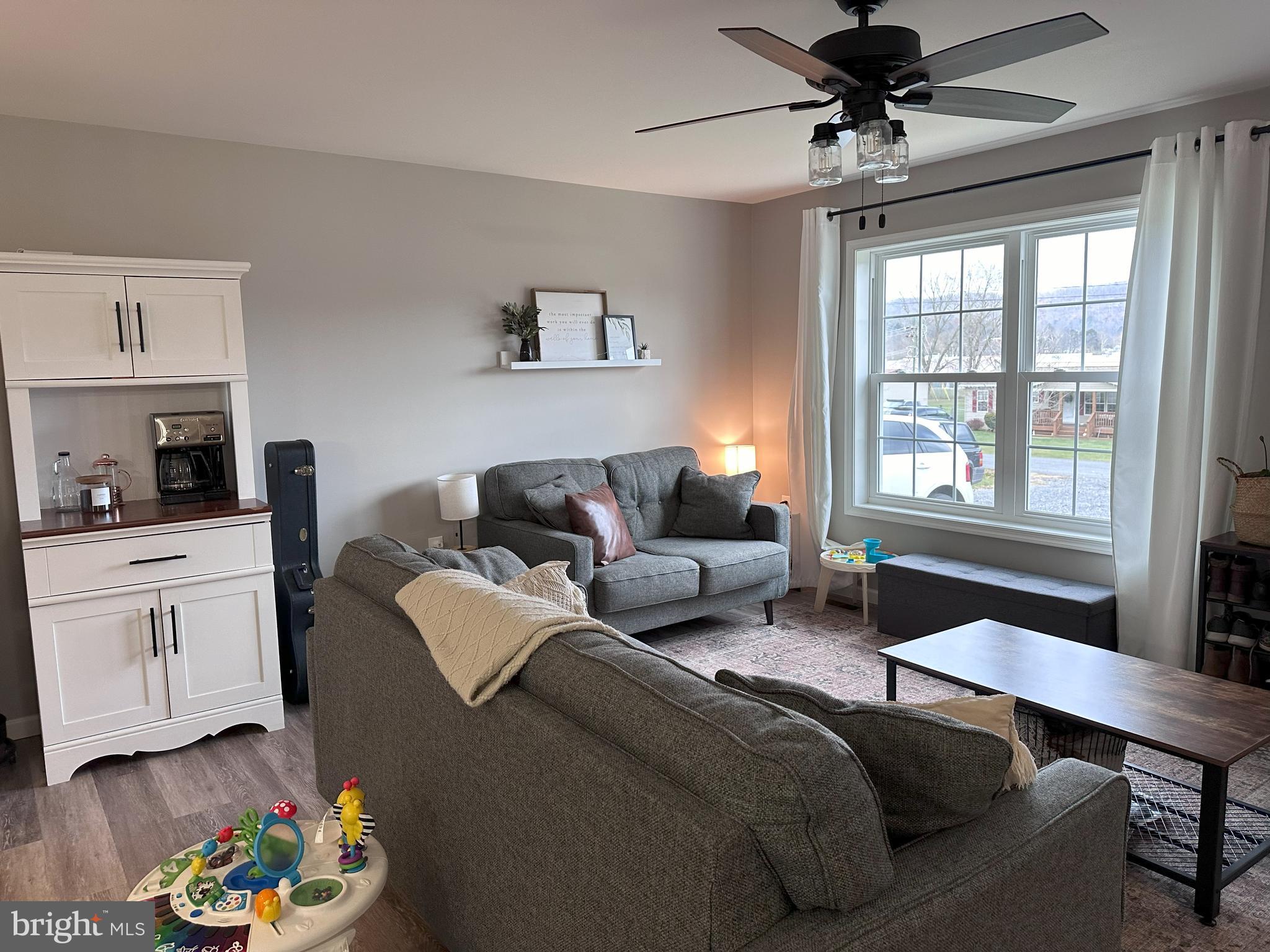 CAPON CORNERS - Residential