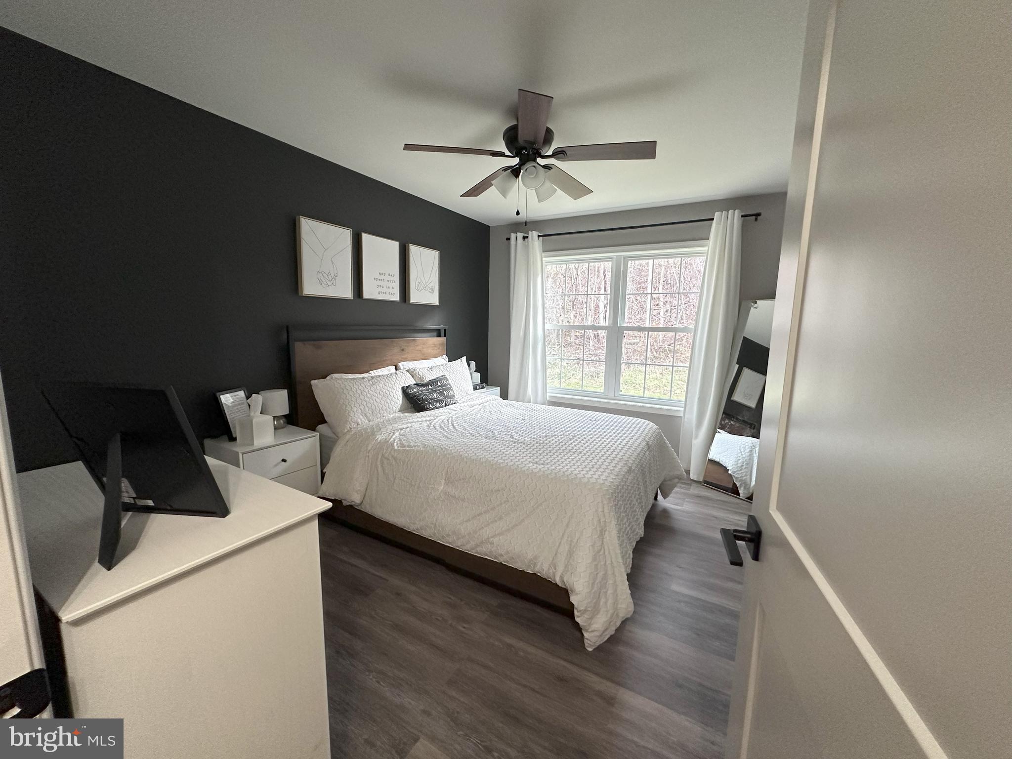 CAPON CORNERS - Residential