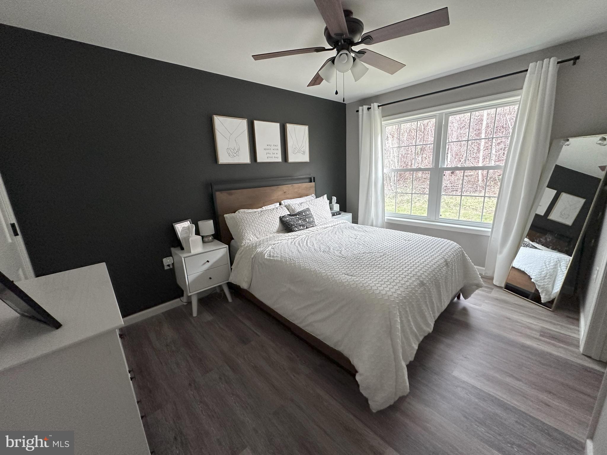 CAPON CORNERS - Residential