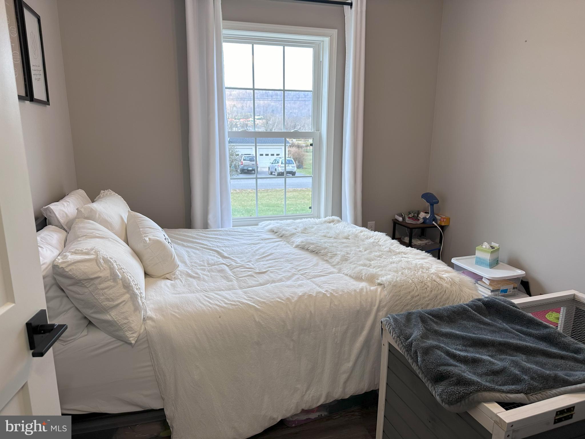 CAPON CORNERS - Residential