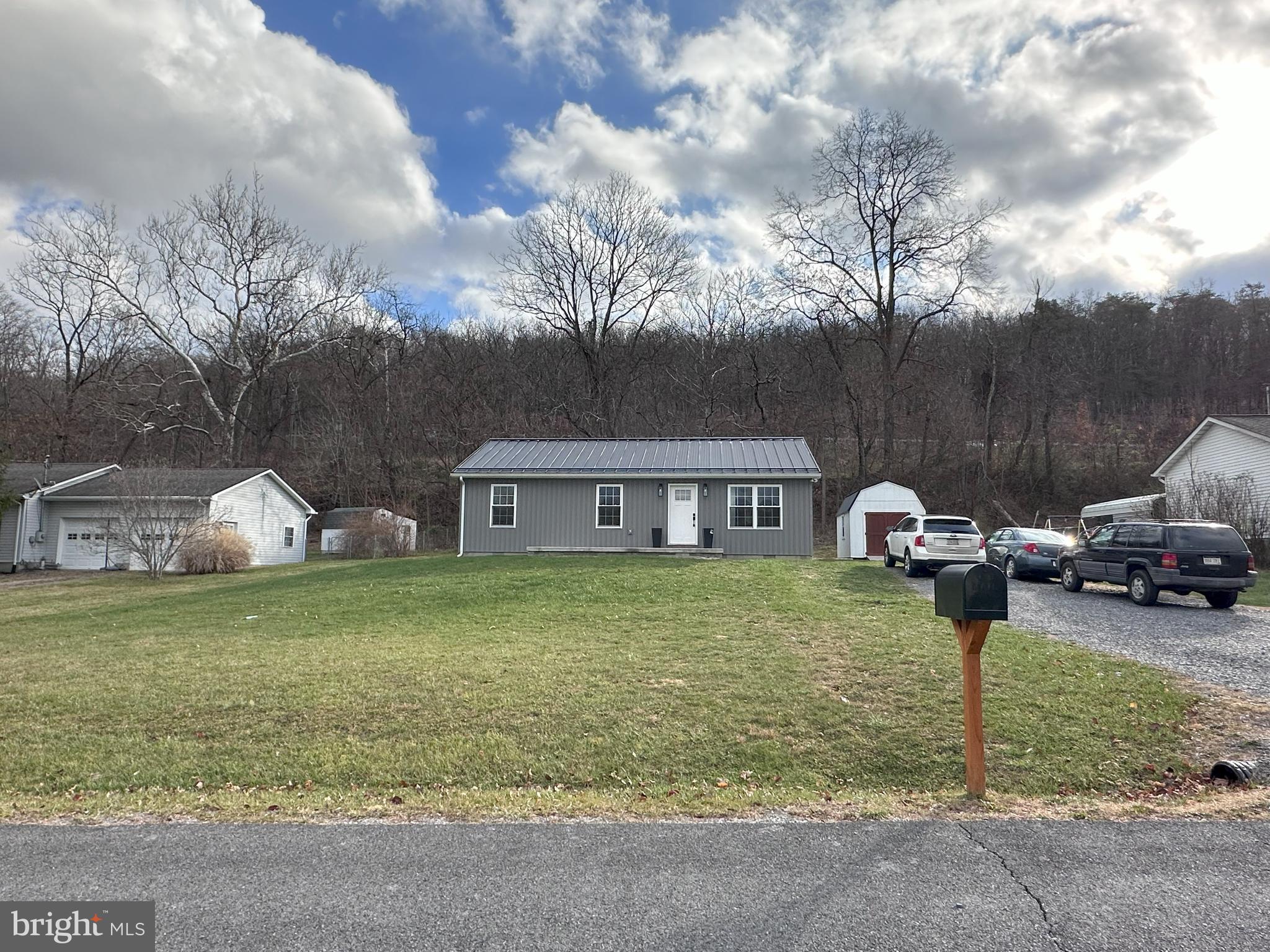 CAPON CORNERS - Residential