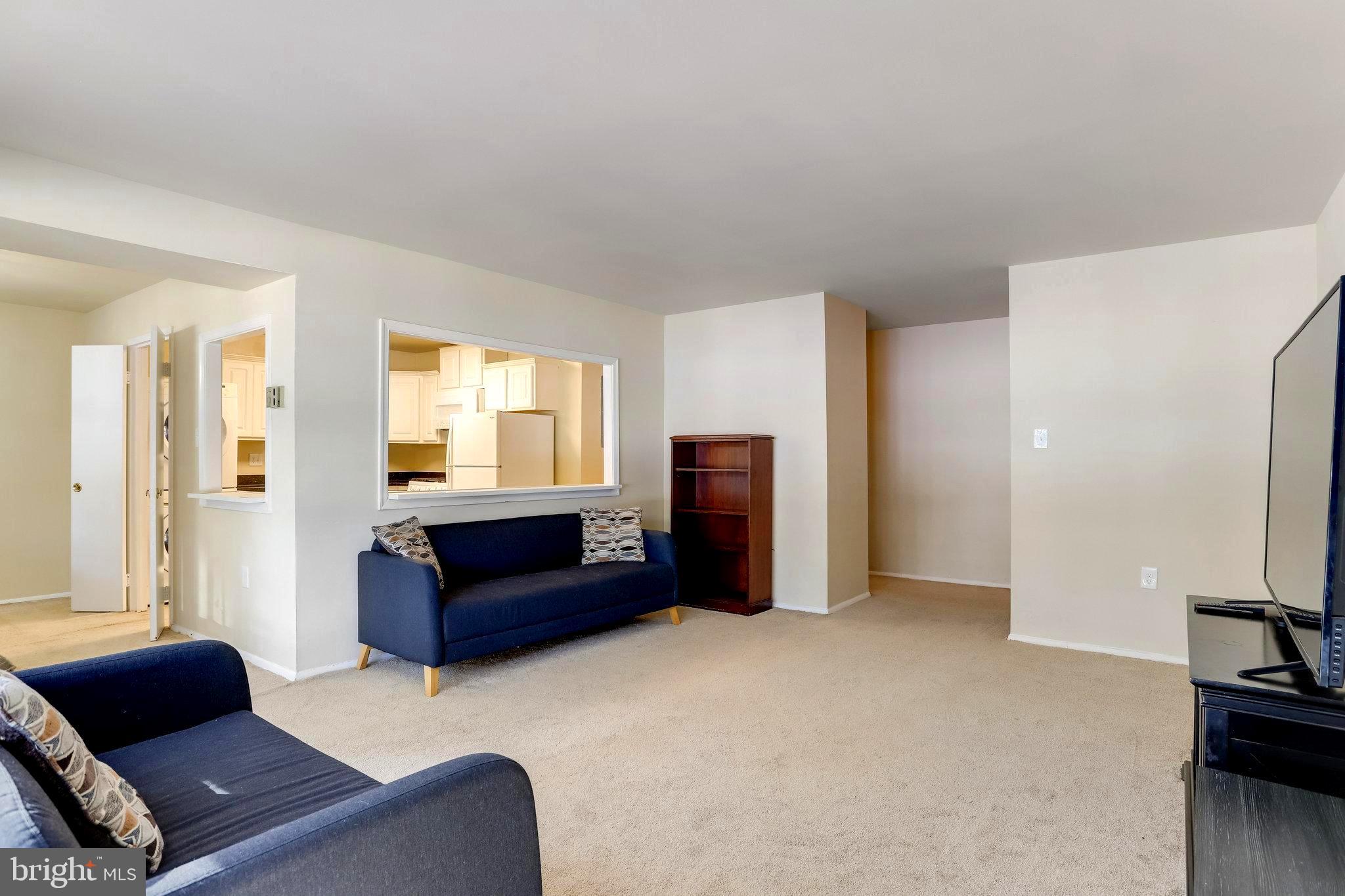 NORMANDIE ON THE LAKE II - Residential