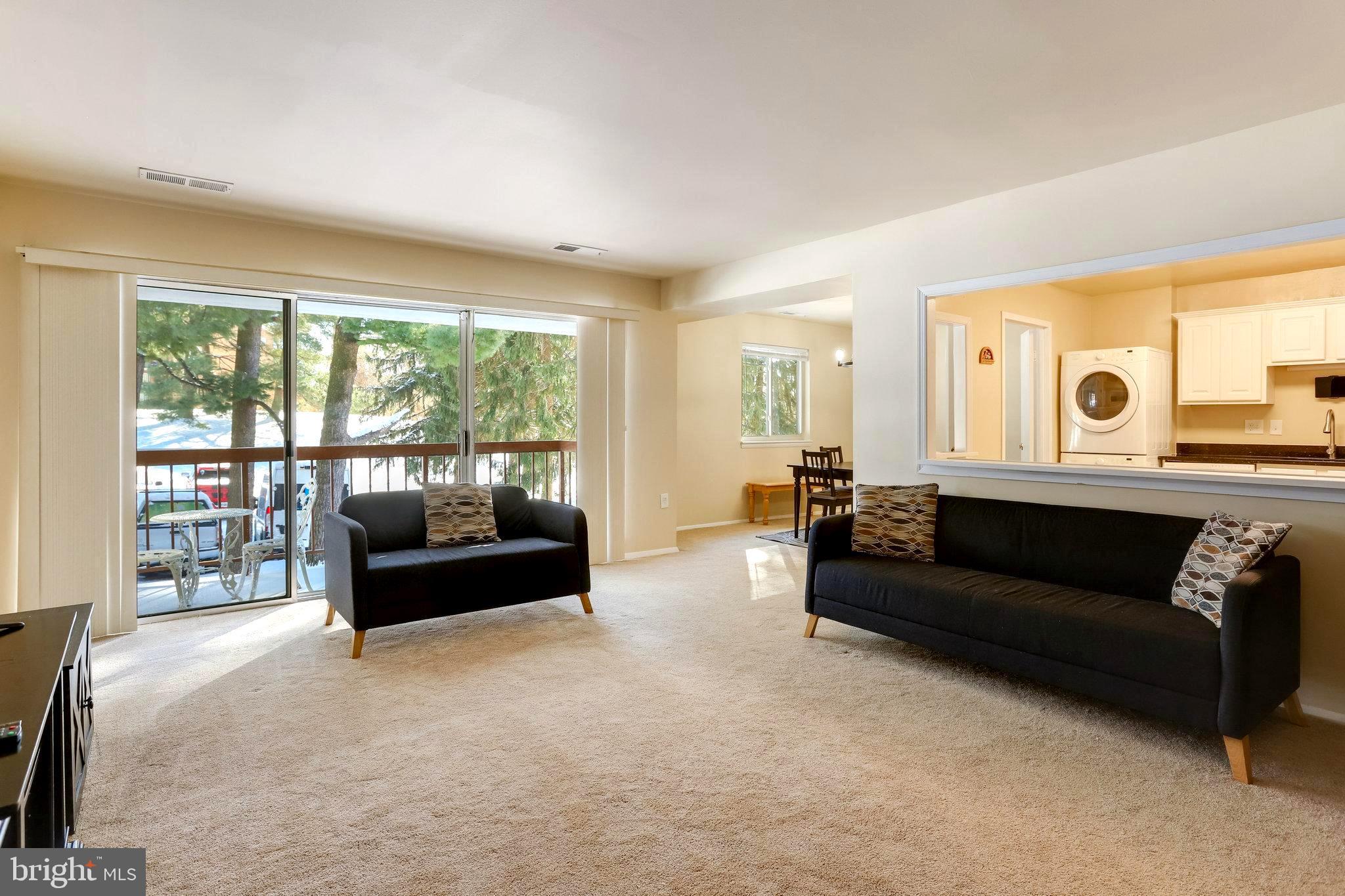 NORMANDIE ON THE LAKE II - Residential